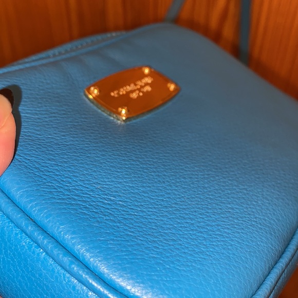 Michael Kora teal/ blue cross body - Picture 3 of 5